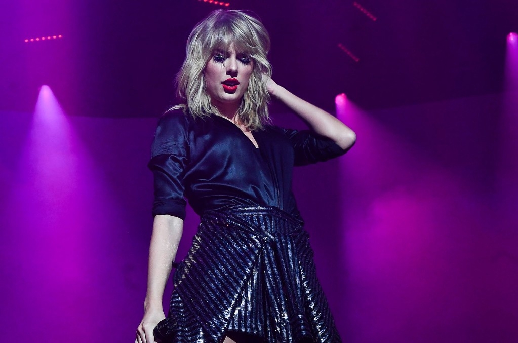 Taylor Swifts ‘city Of Lover Concert Special 8 Best Moments 5245