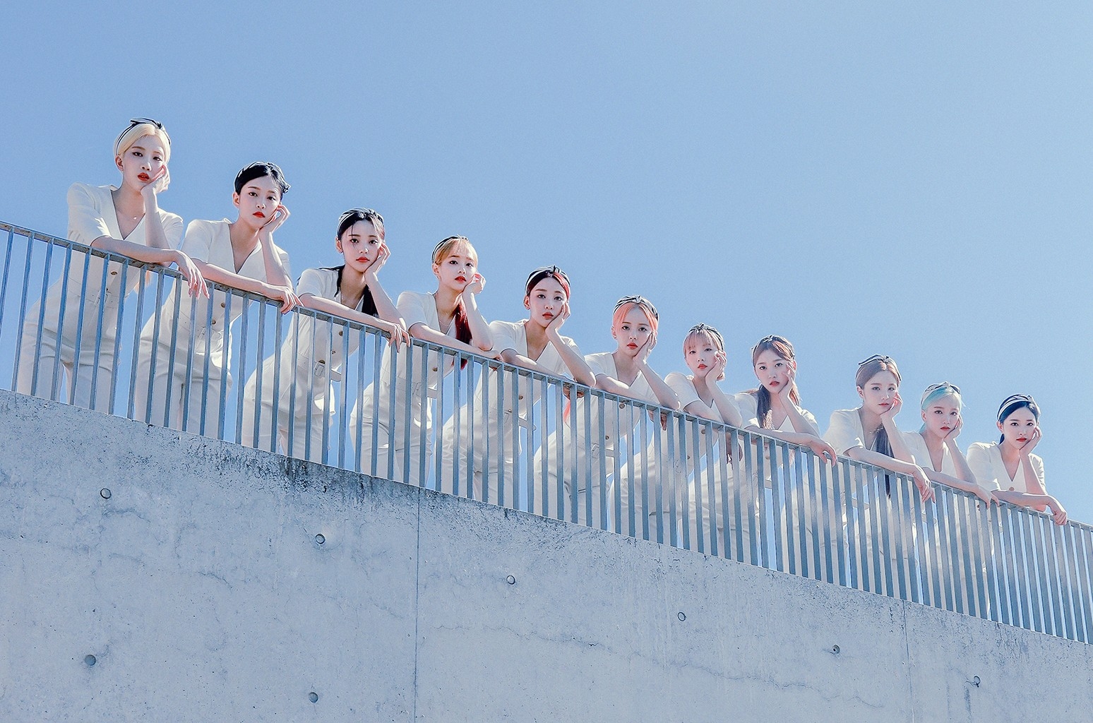 South Koreas LOONA Score First Pop Airplay Hit With Star
