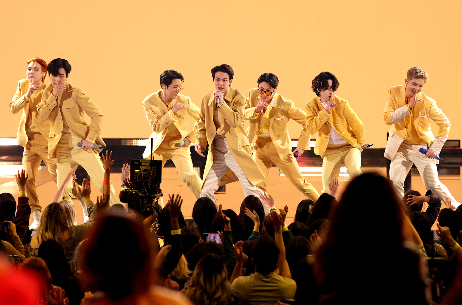 Here Are 8 Can’t-Miss Moments From the 2021 AMAs - Where Can I Watch The Ama Awards 2021