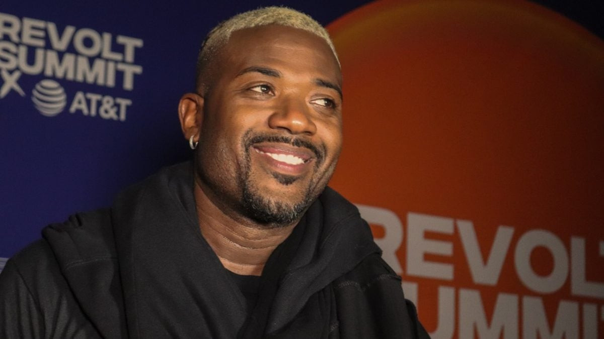 RAY J GETS NO LOVE AS VIRAL VIDEO SHOWS WHAT PEOPLE REALLY THINK ABOUT HIM