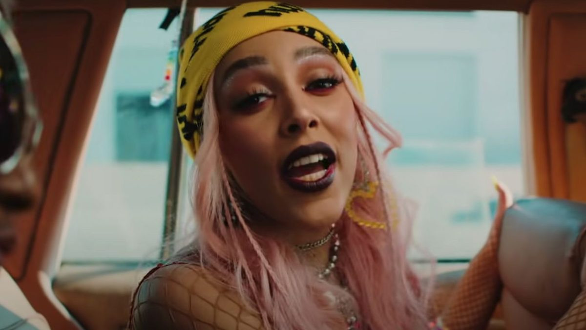 Doja Cat Issues Warning To Fans Asking For ‘the Old Doja’