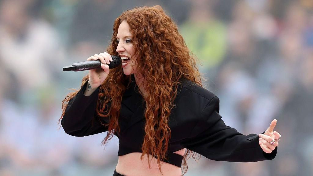 Jess Glynne Scores TikTok UK Song of the Year With Hold My Hand