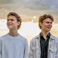 The Cline Twins Release Vibrant New Single 