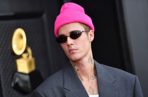 Justin Bieber Shows Off New Pics With Baby Jack: Gonna Be a Good Summer