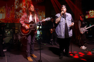 Jelly Roll & Brandon Lakes Hard Fought Hallelujah Collab Certified Platinum