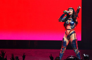 Katy Perry Gives Fans an Update on Her Mood Amid News of Split From Orlando Bloom