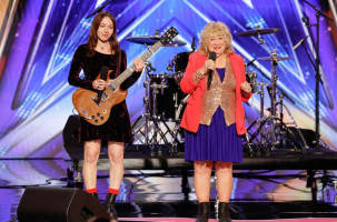 Simon Cowell Stops AGT Audition, Asks Granddaughter to Sing Instead